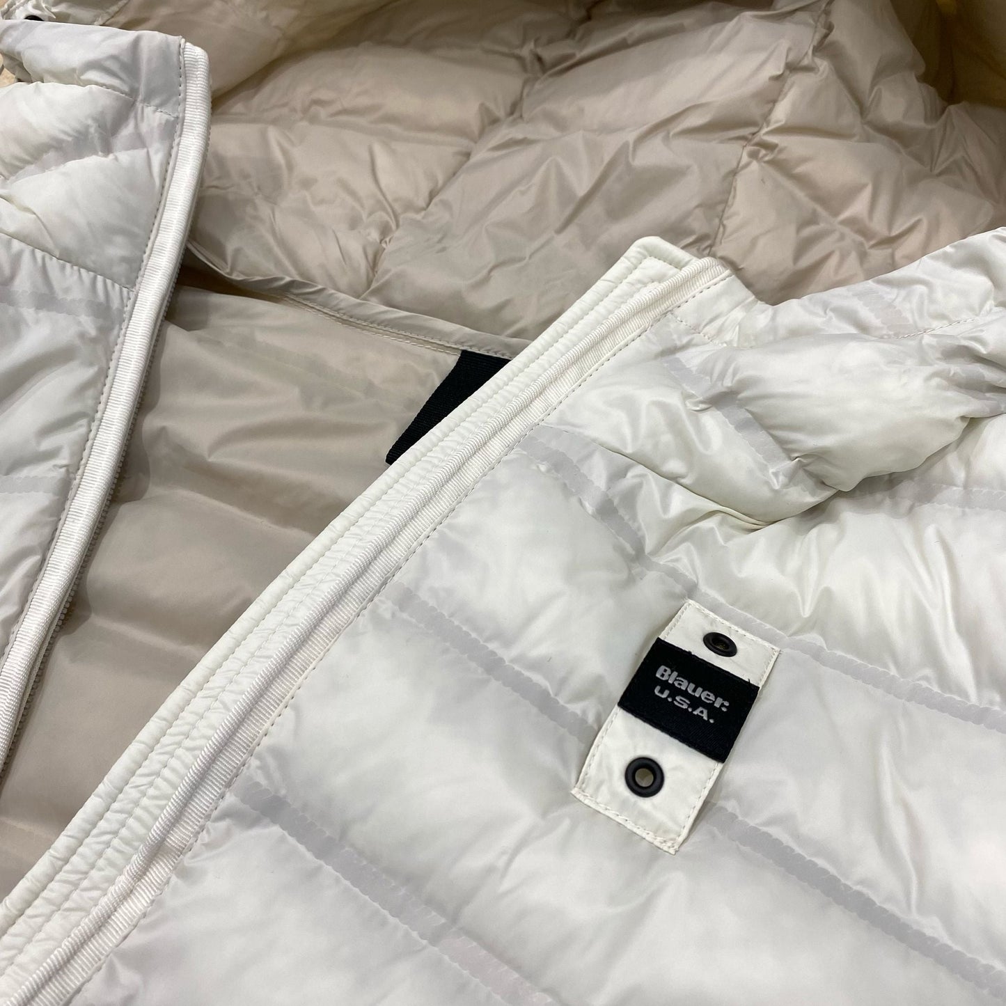 Blauer Giubbino Ellis 25SBLDC02232 Panna