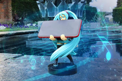 Cable Guys (Fortnite) Hatsune Miku Statue Smartphone-Controller-Ladestation