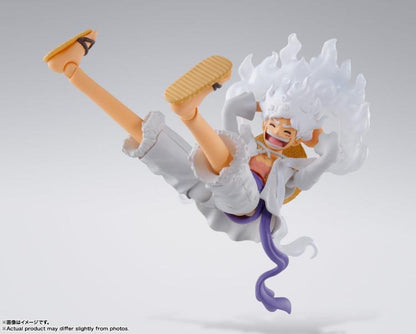 BANDAI SH FIGUARTS ONE PIECE: MONKEY D.LUFFY (GEAR 5) TAMASHI ACTIONFIGUR 15CM