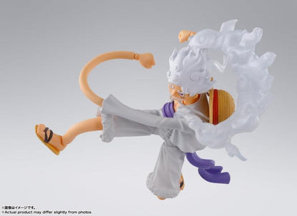 BANDAI SH FIGUARTS ONE PIECE: MONKEY D.LUFFY (GEAR 5) TAMASHI ACTIONFIGUR 15CM
