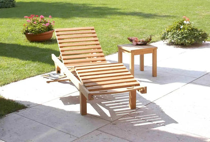 Liege Lidia aus massivem Teakholz 208x65x35cm
