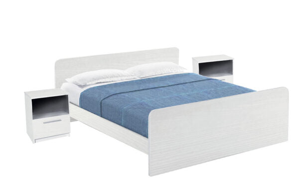 Set Letto Matrimoniale Derby con Comodini in Due Varianti