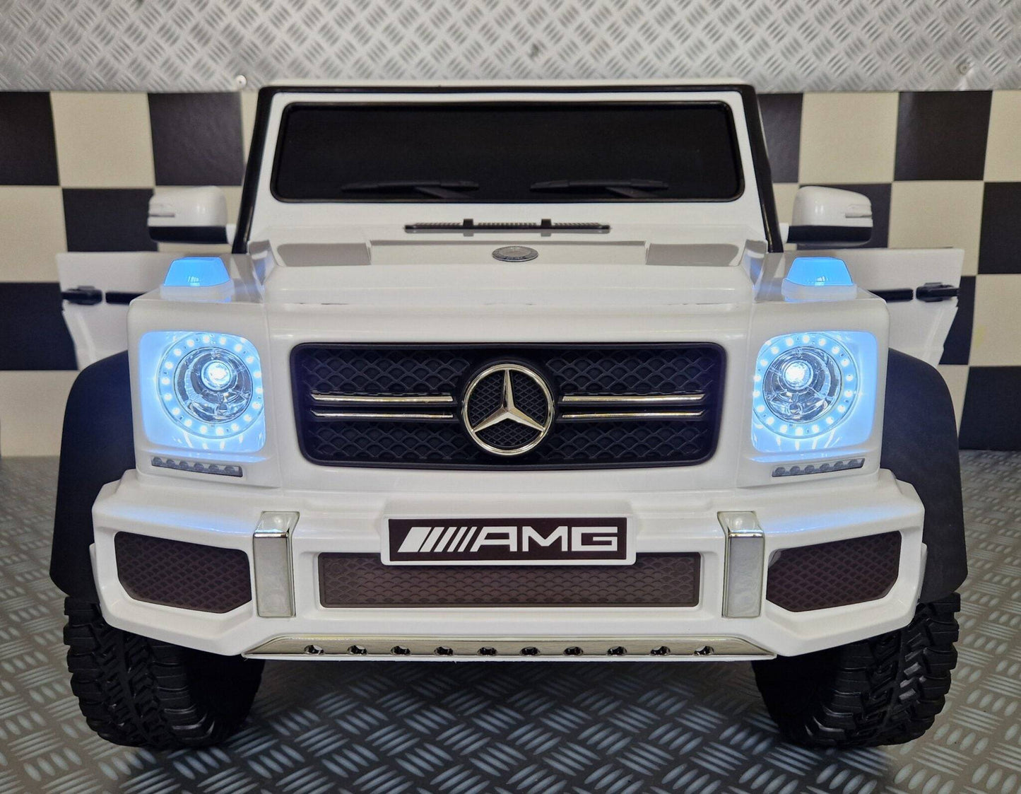 Kinder-Elektroauto Mercedes G63 AMG 6×6 12 V – Weiß
