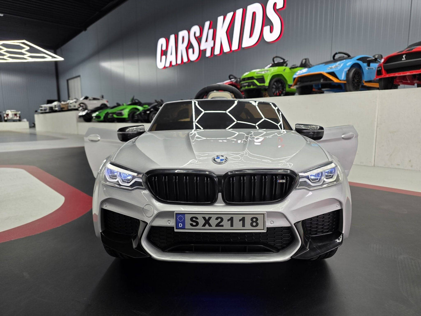 Kinder Elektroauto BMW M5 24 V – Grau Metallic