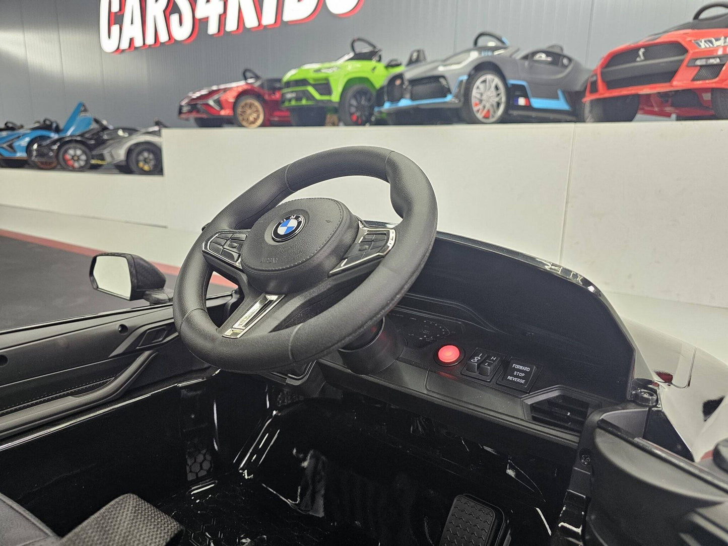 Kinder Elektroauto BMW M4 12 V – Schwarz Metallic