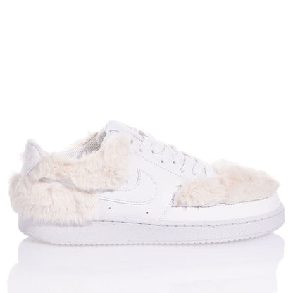 Nike Mistery Labubu