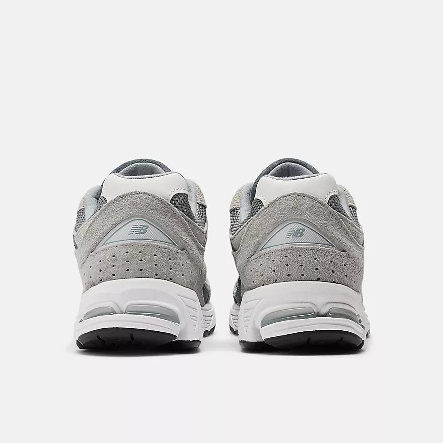 New Balance scarpa sneakers 2002R uomo M2002RST acciaio