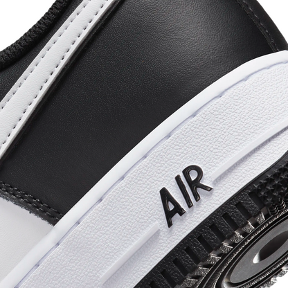 Nike Air Force 1 '07 DV0788-001 Nero-Bianco - Sneakers Iconiche Uomo
