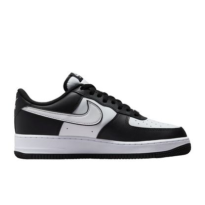Nike Air Force 1 '07 DV0788-001 Nero-Bianco - Sneakers Iconiche Uomo