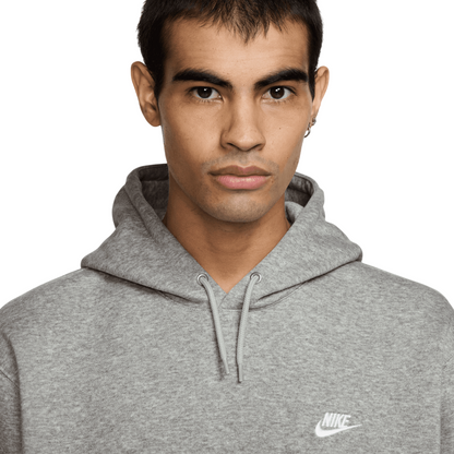 Nike FN3859-063 - Felpa Club Uomo con Cappuccio Grigia