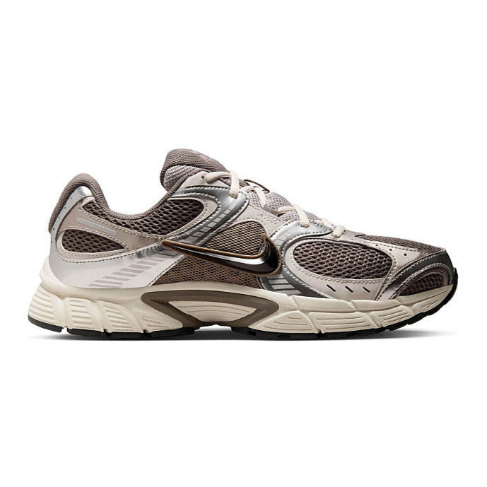 Nike Sneakers uomo V5 RNR HJ5228-200 grigio-nero