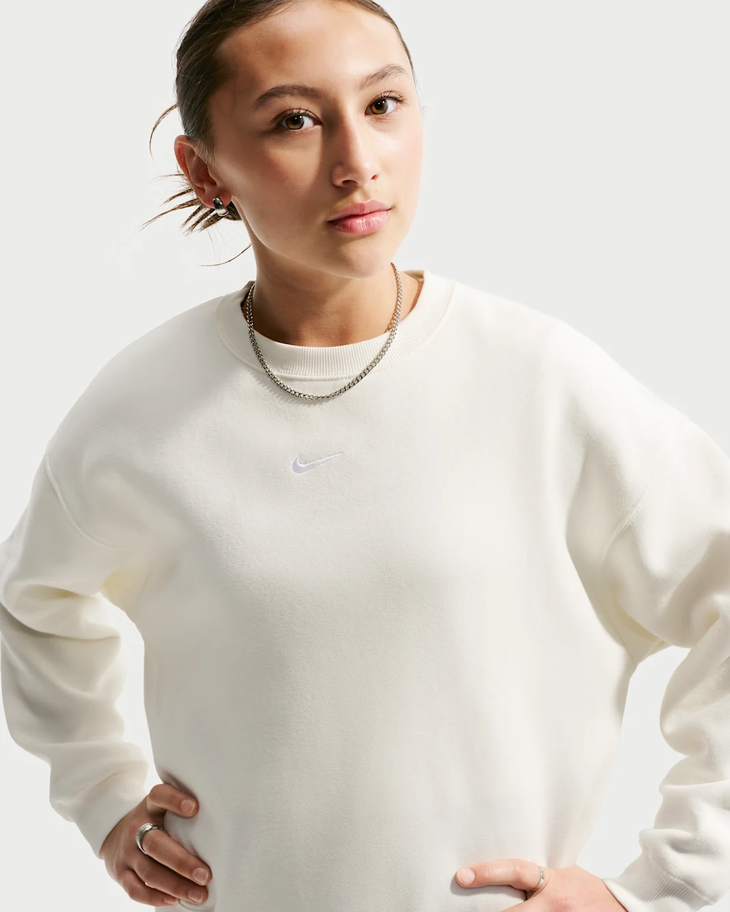 Nike Sportswear Studio Felpa boxy a girocollo in fleece – Ragazza IM5098-133 bianca