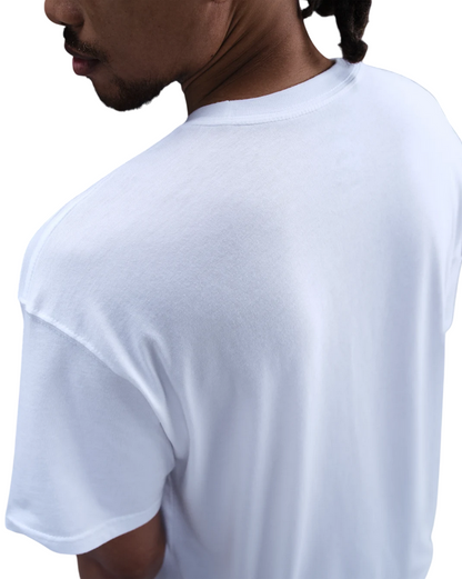 Nike T-shirt Sportswear HV0178-100 Bianco – Cotone Medio, Loose Fit, Iconica