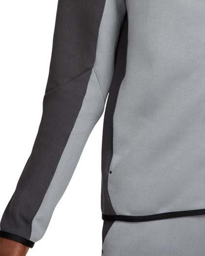 Nike Tech Giacca Windrunner HV0949-061 Grigio