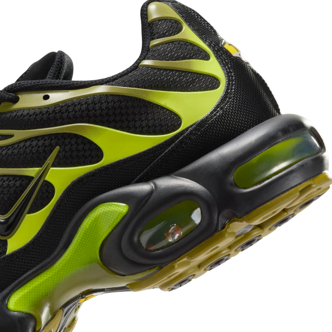 Nike Sneakers Air Max Plus DM0032-010 Uomo Nero Lime