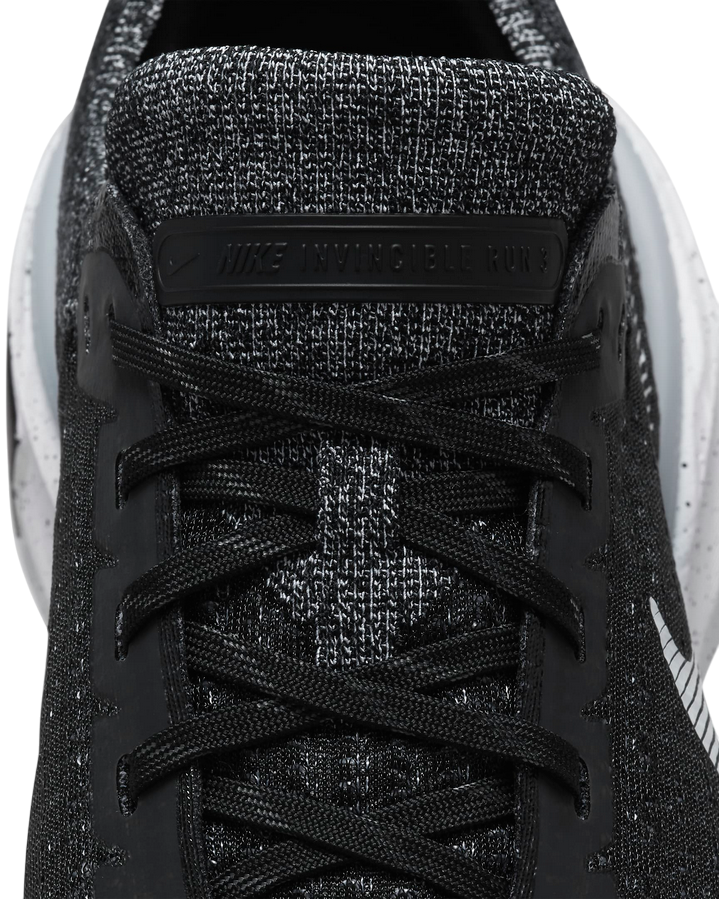 Nike Invincible 3 DR2615-002 Scarpe Running Uomo Ammortizzazione Massima Nero Bianco