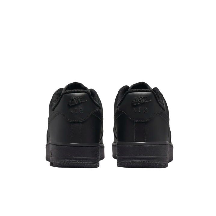 Nike Air Force 1 '07 Lifestyle Sneakers Uomo Nera - CW2288-001