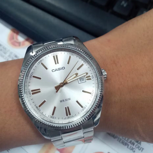 Orologio da uomo casio MTP-1302D-7A2V cinturino in acciaio inossidabile