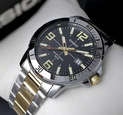 Orologio Casio MTP‑VD01SG‑1B – acciaio bicolore 50 m con data