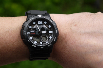 Orologio Casio AEQ-100W-1AVDF Uomo Analogico Digitale Sportivo 100M