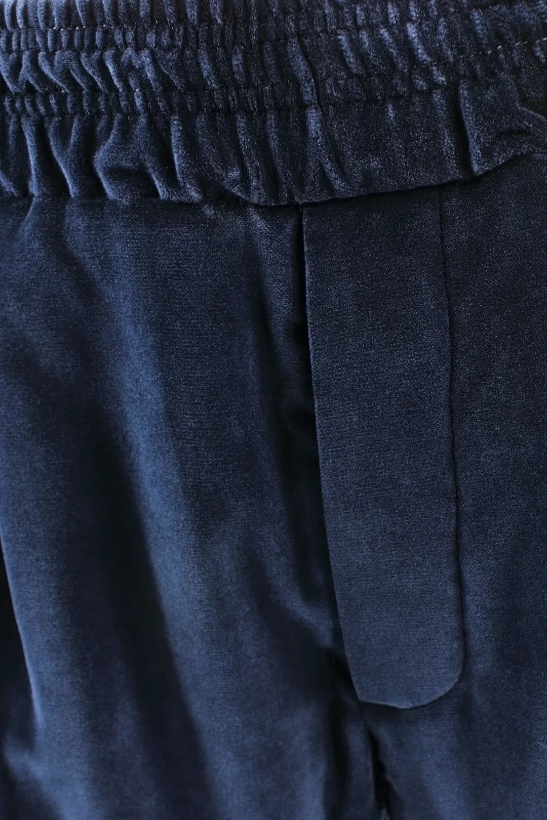 Pantalone con elastico in velluto liscio blu