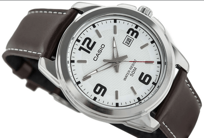 Casio MTP-1314L-7A – Orologio da Uomo Classico con Cinturino in Pelle marrone