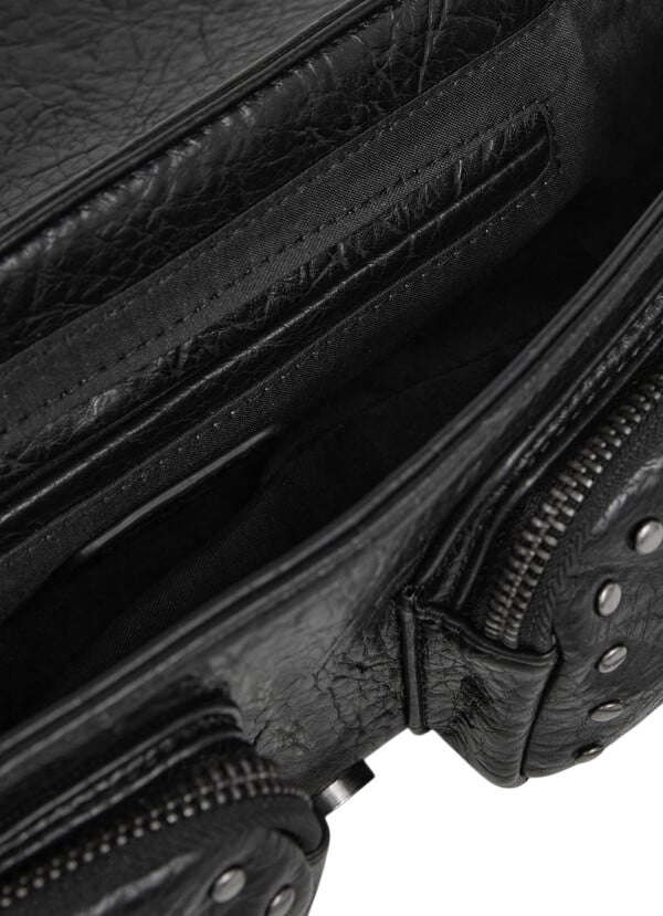 Pepe Jeans Borsa Donna PL0300002 Nero – Tracolla Sally Moon in Similpelle con Borchie e Patta Magnetica