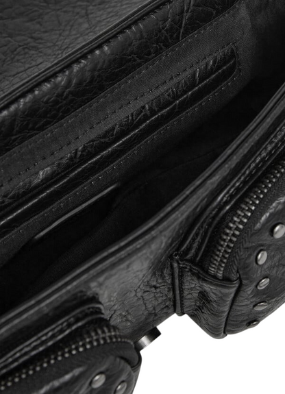 Pepe Jeans Borsa Donna PL0300002 Nero – Tracolla Sally Moon in Similpelle con Borchie e Patta Magnetica