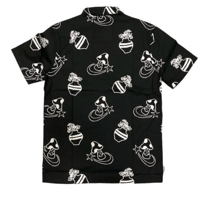 Globe Underground Holiday SS Shirt GB02244001 BLK black