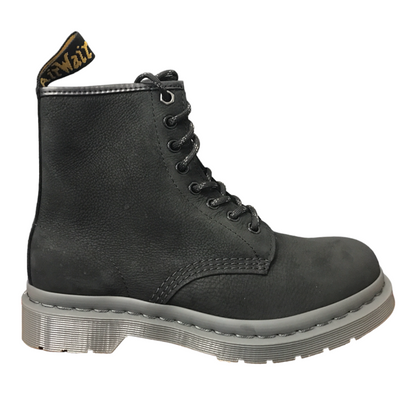 Dr. Martens anfibio unisex in pelle morbida 1460 Milled Nubuck WP 27671001 nero