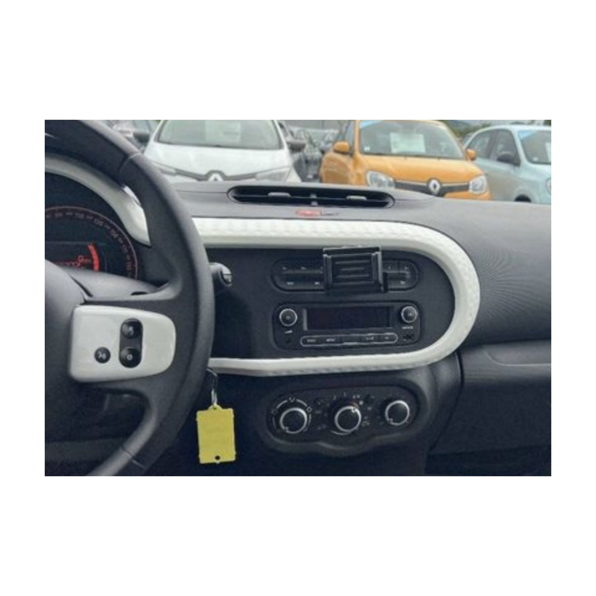 Autoradio per Renault Twingo III 1Din 9" | 2014-2024 | Android | Bluetooth | Estraibile | CarPlay | Android Auto | 2/4GB Ram