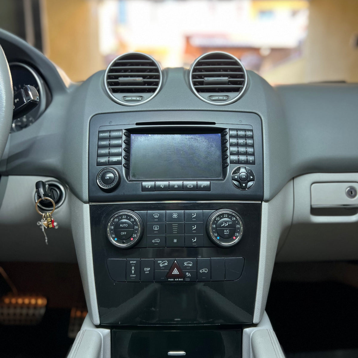 (PRENOTA) Autoradio per Mercedes ML, GL X164 10" (2005-2012) Android, Bluetooth, CarPlay, Android Auto, 4/64GB RAM