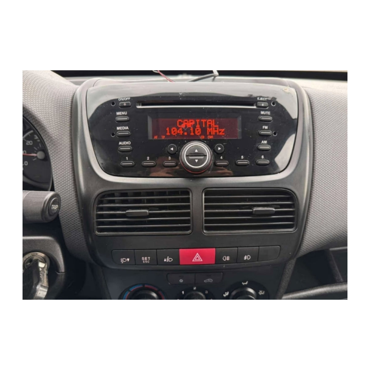 Autoradio per Fiat Dobló, Opel Combo Tour 11.8" 2K (2010-2015) Android, Bluetooth, CarPlay, Android Auto, 4/64GB Ram