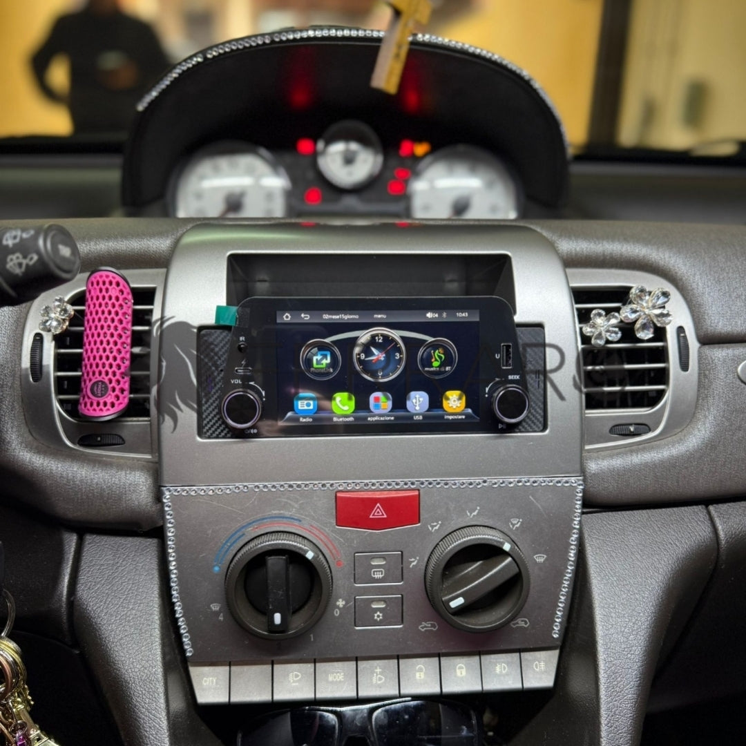 Car stereo for Lancia Y 5" (From 2003) Bluetooth, Radio, USB, Navigation, CarPlay and Wired Android Auto