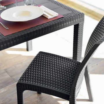 Sedia Virginia - Seduta in Wicker con Struttura in Plastica Stampata