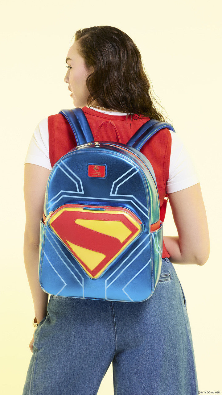 Funko Loungefly Warner Bros – DC Superman Glow Full-Size Rucksack