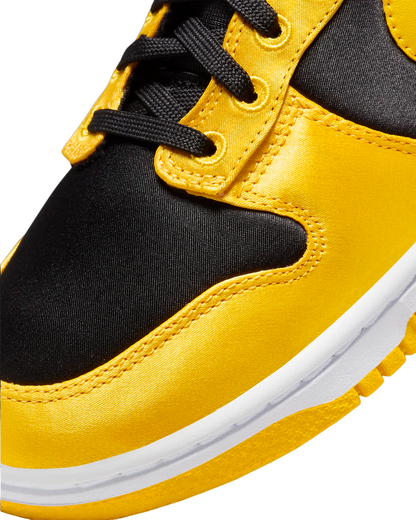 Nike Dunk High FN4216-001 Women's Sneakers Black White Maize