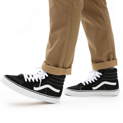 Vans scarpa Sneakers alta per uomo e donna in tela e camoscio Sk8-Hi VN000D5IB8C nero-bianco