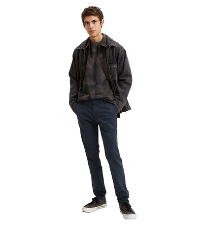 Levi's pantalone casual da uomo 
Khalid per Levi’s XX Chino 171990013 blu