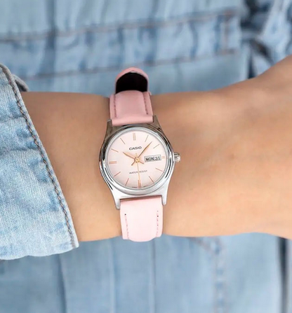 Casio LTP‑V006L‑4B – Orologio Donna Rosa con Cinturino in Pelle