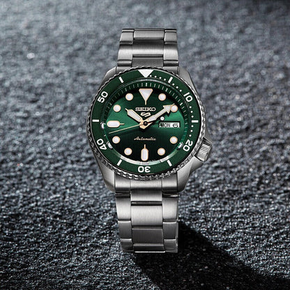 Seiko 5 Sports SRPD63K1 – Automatico, Swiss Made Style, Verde, Cassa 42,5 mm