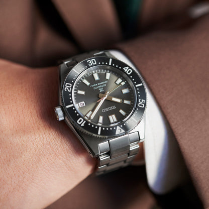 Seiko Prospex Diver 200M Automatik Grau 40,5mm SPB143J1