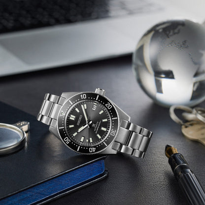 Seiko Prospex Diver 200M Automatik Grau 40,5mm SPB143J1