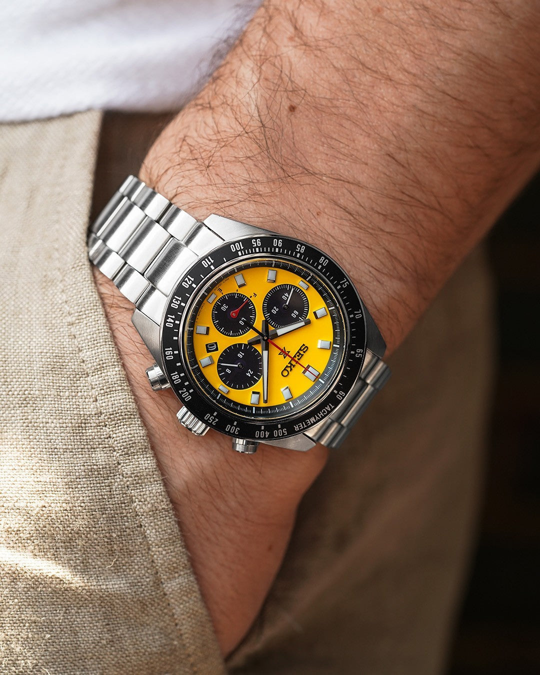 Seiko Prospex Speedtimer Solar Chronograph – Movimento Quarzo Solare, Giallo e Nero, 41,4mm – Cod. SSC929P1