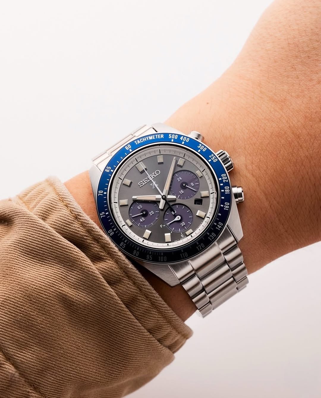 Seiko Prospex Speedtimer Solar Chronograph – Solarquarzwerk, Grau und Blau, 41,4mm – Art.-Nr. SSC939P1