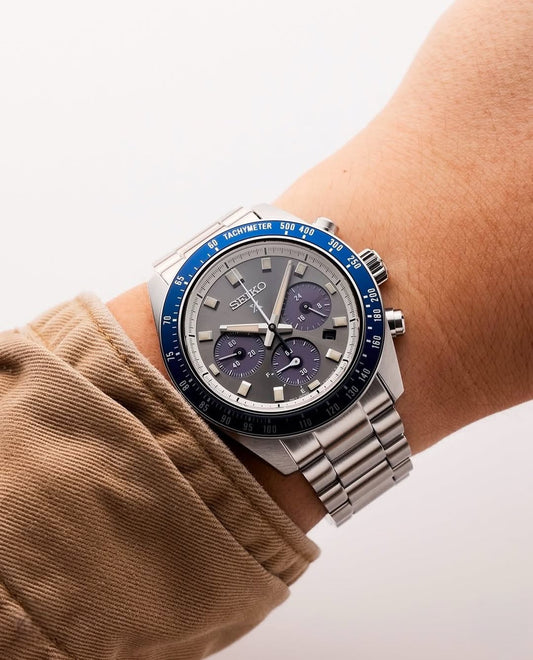 Seiko Prospex Speedtimer Solar Chronograph – Movimento Quarzo Solare, Grigio e Blu, 41,4mm – Cod. SSC939P1