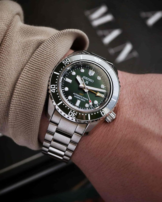 Seiko SPB381J1 – Automatico GMT – Quadrante Verde – Cassa rotonda 42 mm – Codice SPB381J1