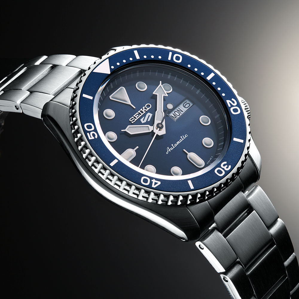 Seiko 5 Sports – Automatico, Blue Dial, 42,5mm, SRPD51K1