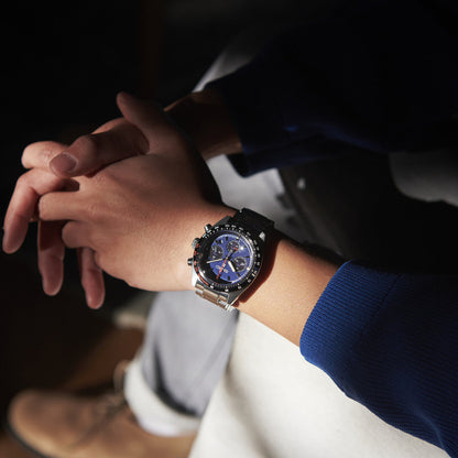Seiko SSC815P1 – Cronografo Solare – Quadrante Blu – Cassa rotonda 39 mm – Codice SSC815P1