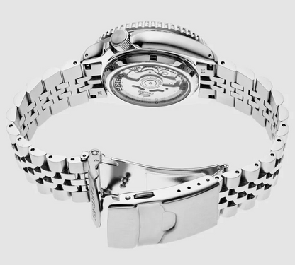 Seiko 5 Sports GMT Automatik Bruce Wayne – Schwarz, 42,5 mm – Referenz SSK001